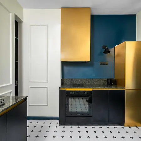 Royal Retreat - Your Designer Spot By Flat Mаnager דירה סופיה