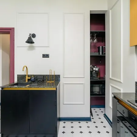 דירה Royal Retreat - Your Designer Spot By Flat Mаnager *