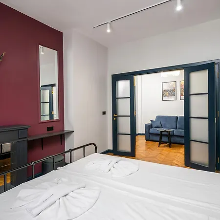 דירה Royal Retreat - Your Designer Spot By Flat Mаnager סופיה